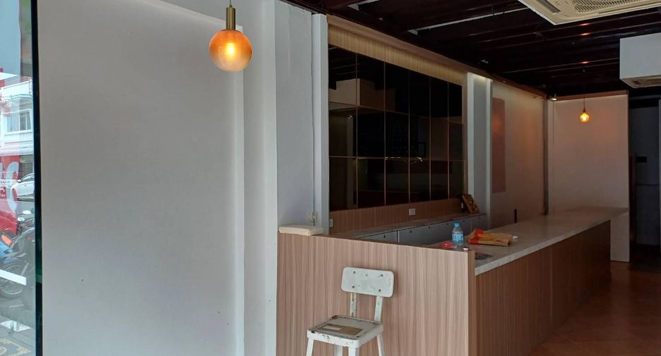 For sale 4 bedrooms retail Space in Mueang Phuket, Phuket