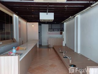Gewerbefläche zum Kauf mit 4 Zimmer in Mueang Phuket, Phuket