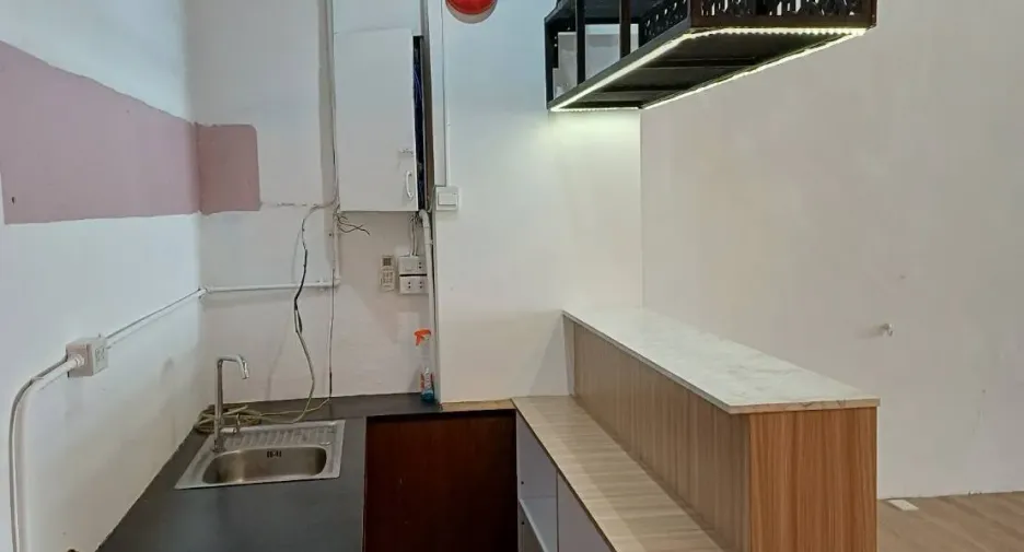 For sale 4 bedrooms retail Space in Mueang Phuket, Phuket