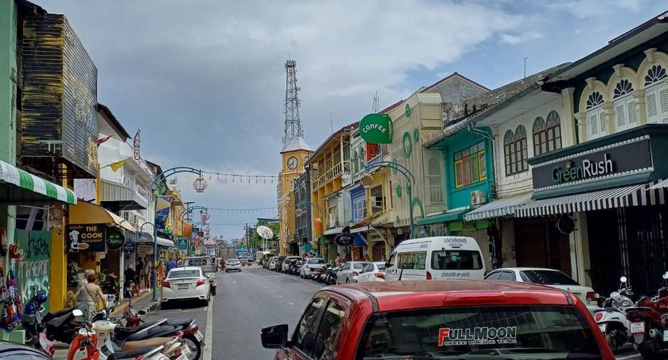 For sale 4 bedrooms retail Space in Mueang Phuket, Phuket