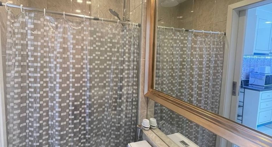 Condo en alquiler de 1 habitaciones en Bang Lamung, Chonburi