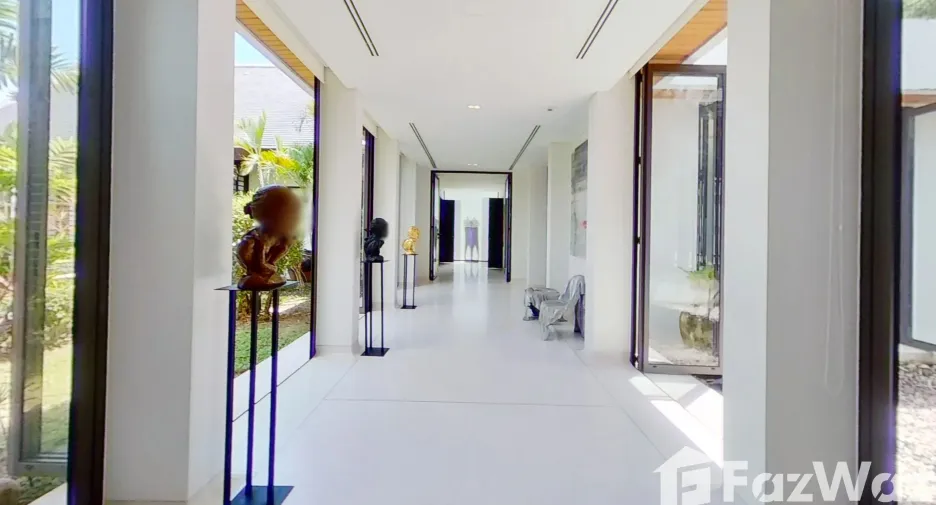 For rent 5 bedrooms villa in Thalang, Phuket