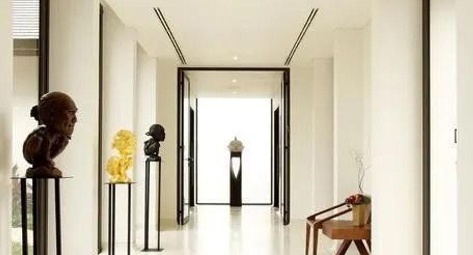 For rent 5 bedrooms villa in Thalang, Phuket