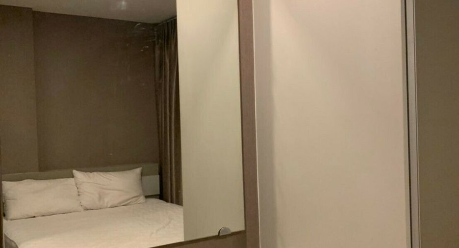 For sale 1 bed condo in Si Racha, Chonburi