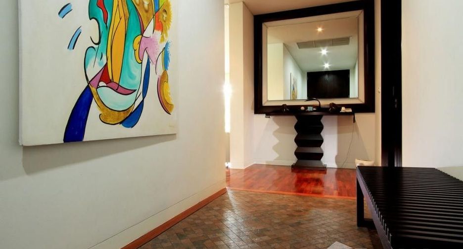 For rent 2 bedrooms condo in Mueang Phuket, Phuket