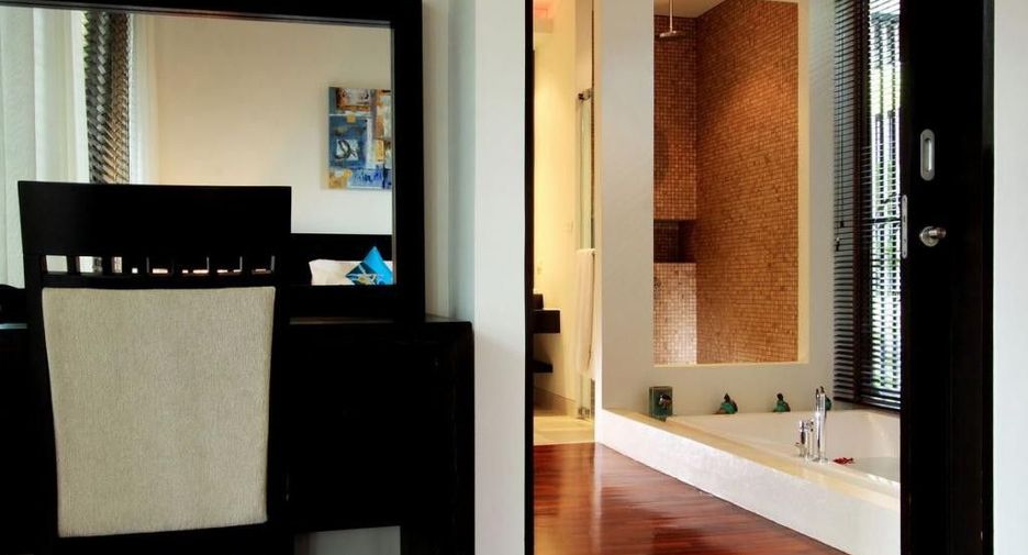 For rent 2 bedrooms condo in Mueang Phuket, Phuket