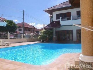 À vendre 4 chambres villa à Kathu, Phuket
