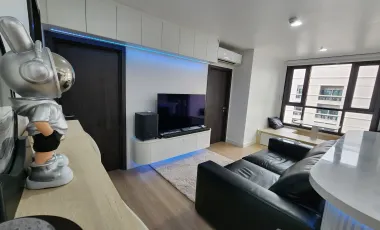 Condo en venta y en alquiler de 2 habitaciones en Huai Khwang, Bangkok