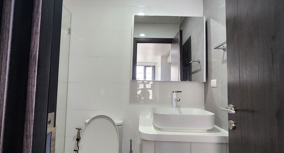 Wohnung zum Kauf und zur Miete mit 2 Zimmer in Huai Khwang, Bangkok