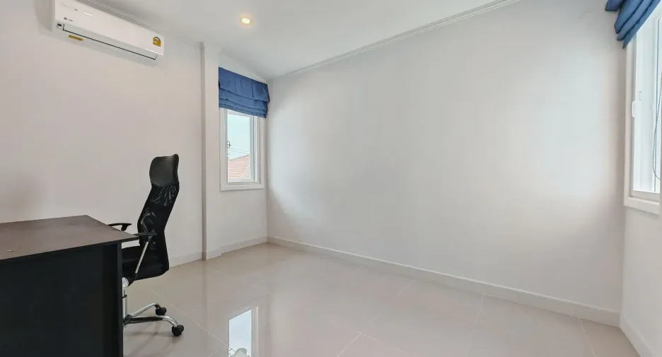 For rent 3 bedrooms house in Thalang, Phuket