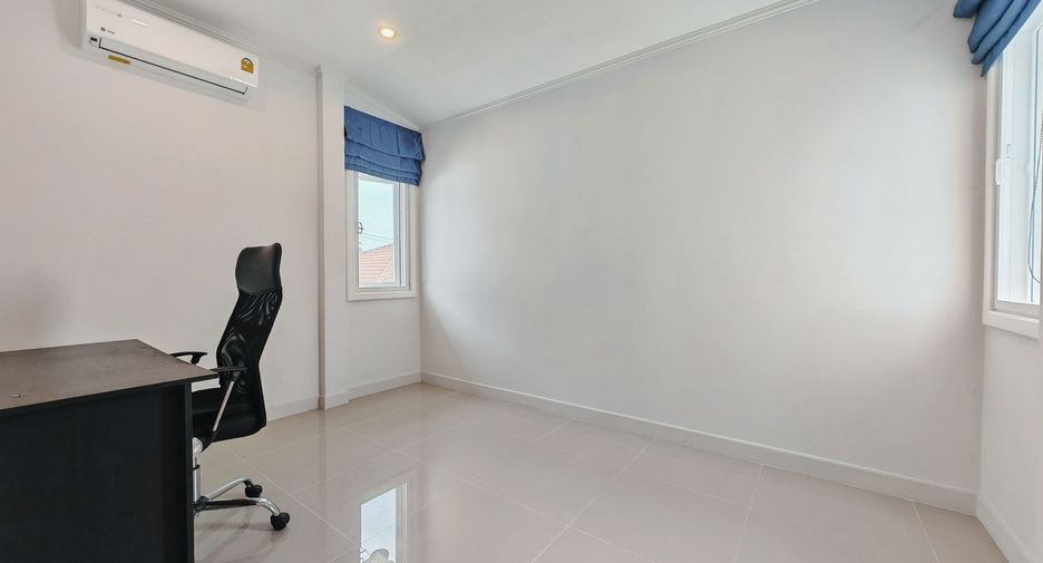 For rent 3 bedrooms house in Thalang, Phuket
