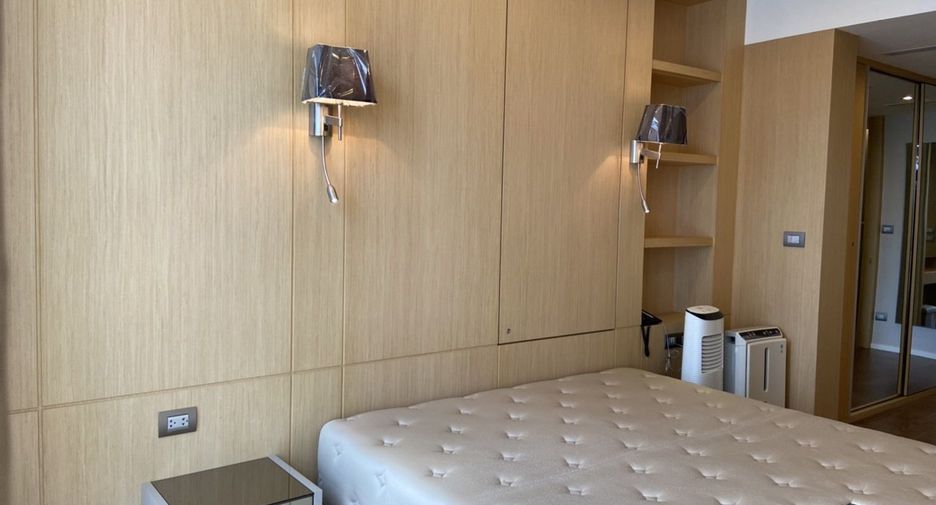 For sale and for rent 2 bedrooms condo in Sathon, Bangkok