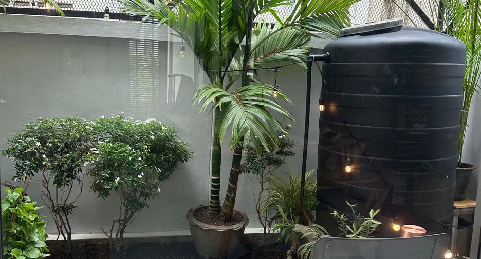 For sale and for rent 2 bedrooms townhouse in Mueang Phuket, Phuket