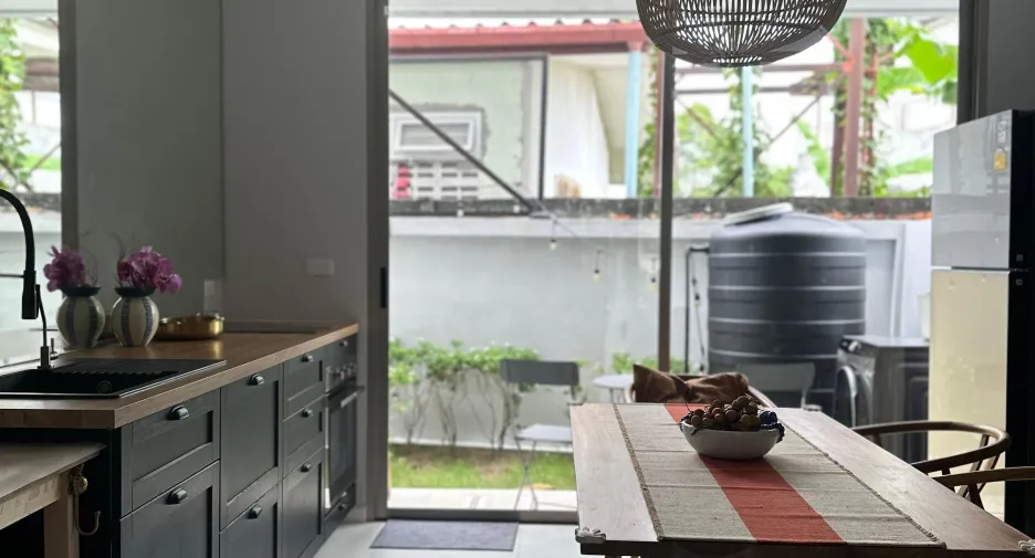出售 和 出租 2 卧室 联排别墅 在 Phuket Town, 普吉