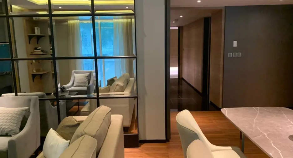 Condo en venta de 2 habitaciones en Pathum Wan, Bangkok
