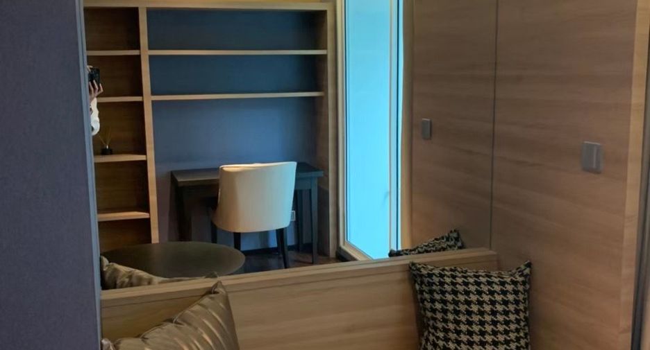 For sale 2 bedrooms condo in Pathum Wan, Bangkok