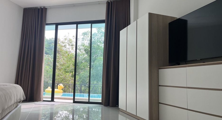 À vendre et à louer 5 chambres villa à Kathu, Phuket