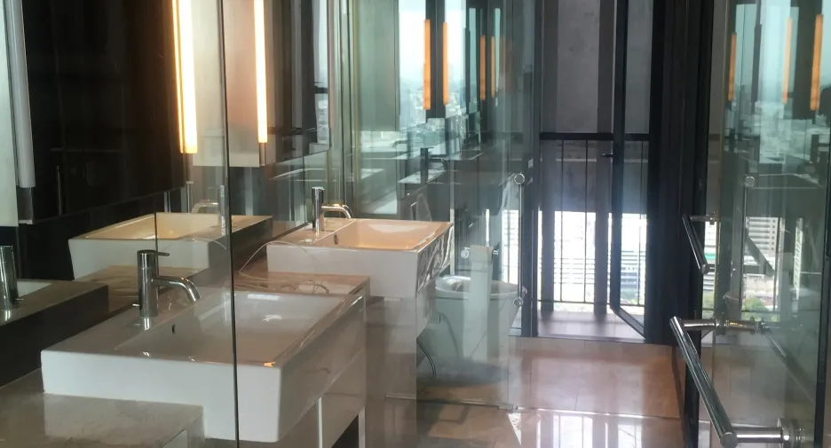For sale and for rent 3 bedrooms condo in Sathon, Bangkok