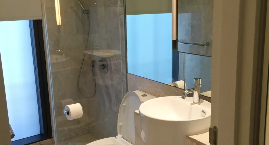 For sale and for rent 3 bedrooms condo in Sathon, Bangkok