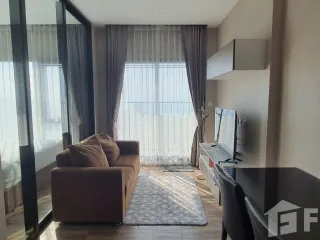 For sale 1 bed condo in Si Racha, Chonburi