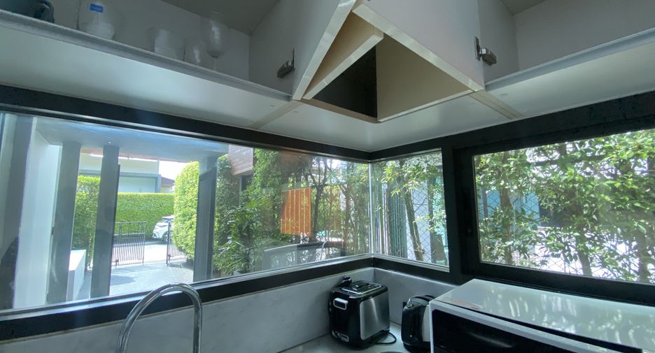 Villa en alquiler de 2 habitaciones en Mueang Phuket, Phuket