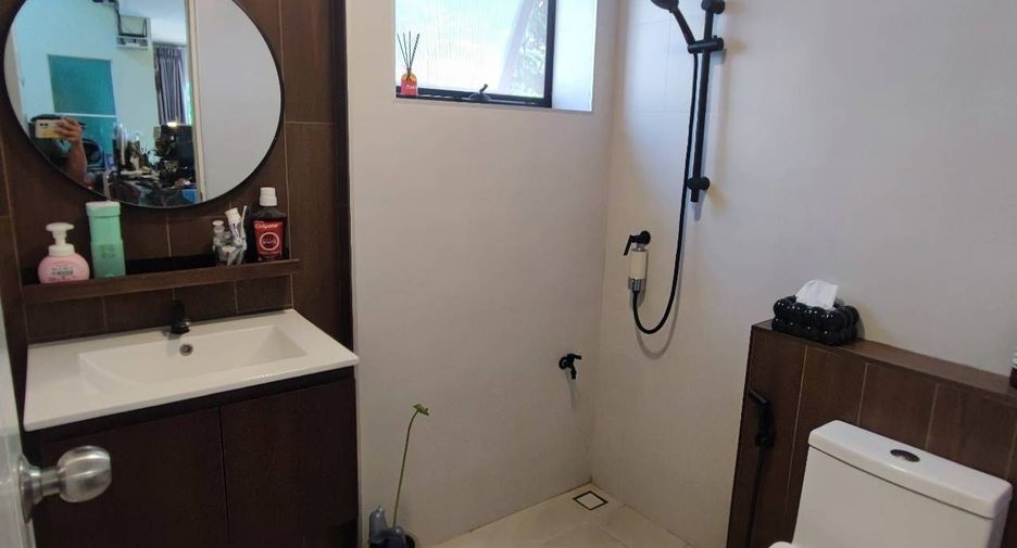 For sale 4 bedrooms house in Thanyaburi, Pathum Thani