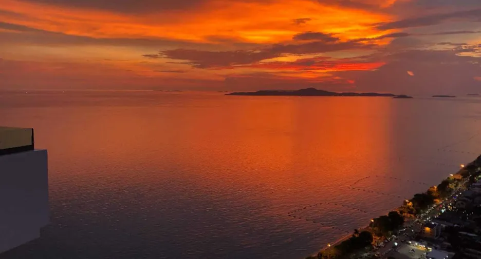 For sale 1 bed condo in Bang Lamung, Chonburi