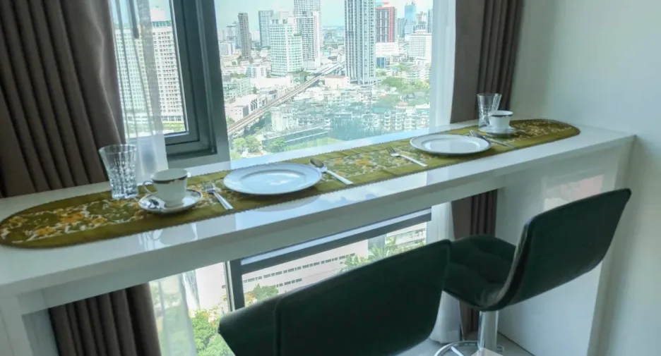 À vendre et à louer 1 chambre condo à Khlong Toei, Bangkok