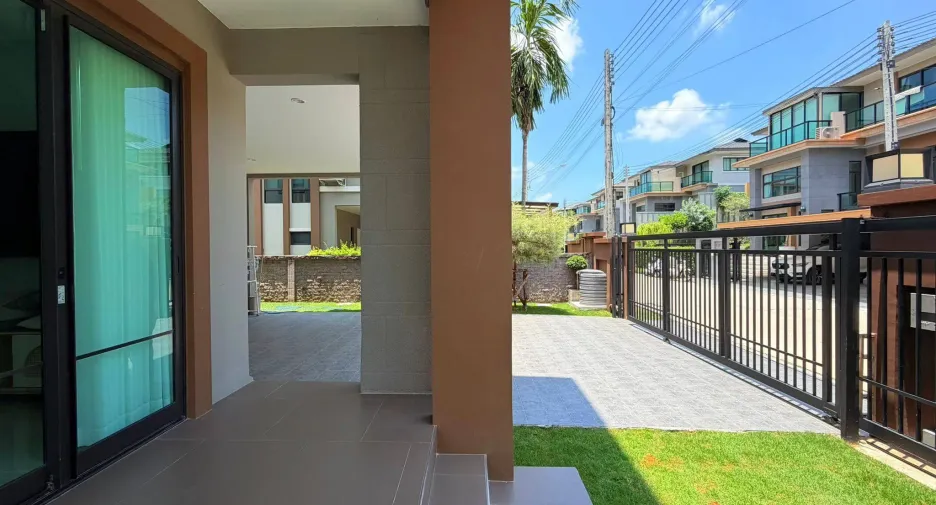 For rent 4 bedrooms house in Kathu, Phuket
