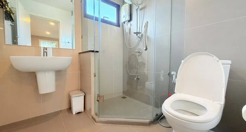 For rent 4 bedrooms house in Kathu, Phuket