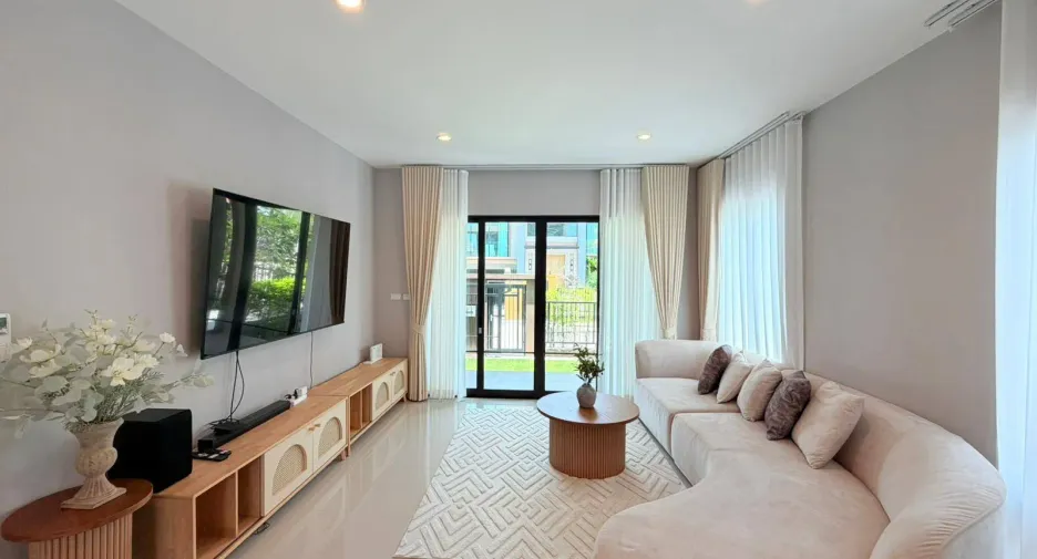 For rent 4 bedrooms house in Kathu, Phuket