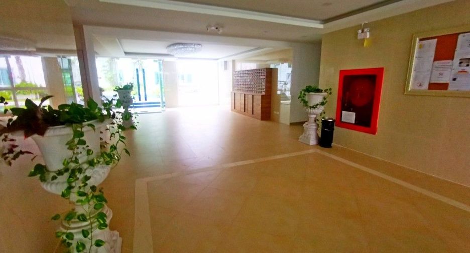 For sale 1 bed condo in Bang Lamung, Chonburi