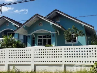 For sale 3 bedrooms house in Mueang Surat Thani, Surat Thani