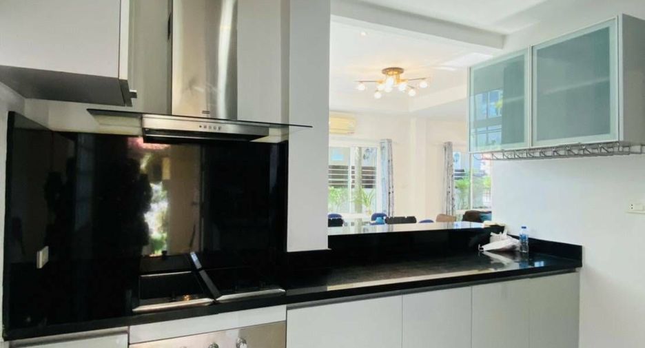 For sale 3 bedrooms house in Mueang Phuket, Phuket