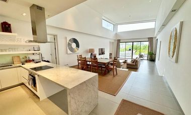 For rent 2 bedrooms condo in Thalang, Phuket