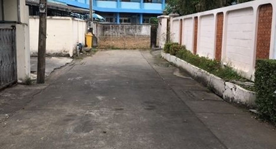 Grundstück zum Kauf in Watthana, Bangkok