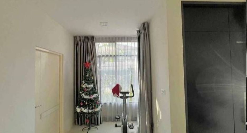 For sale 4 ベッドルーム house in Sai Mai, Bangkok