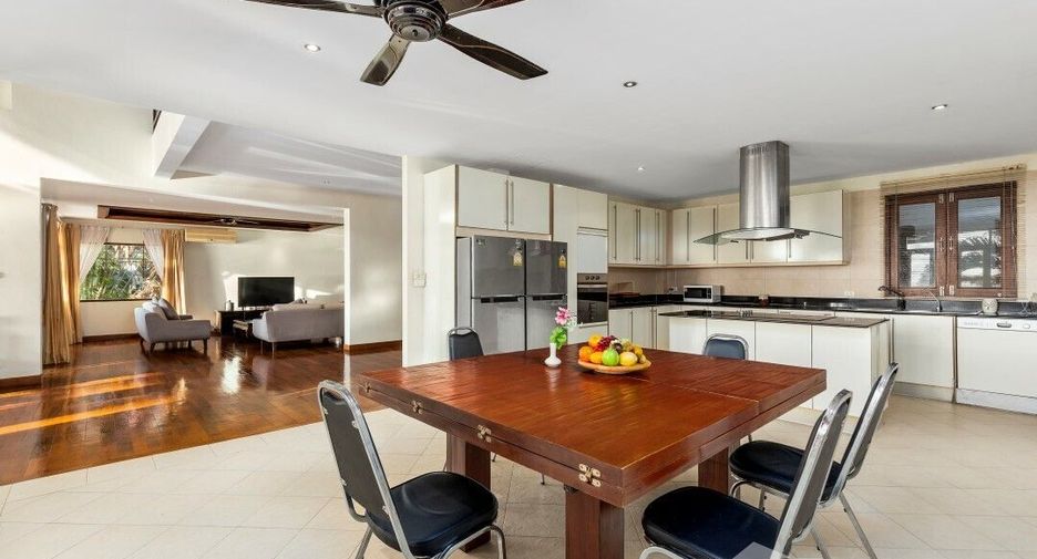 À vendre 7 chambres villa à Kathu, Phuket