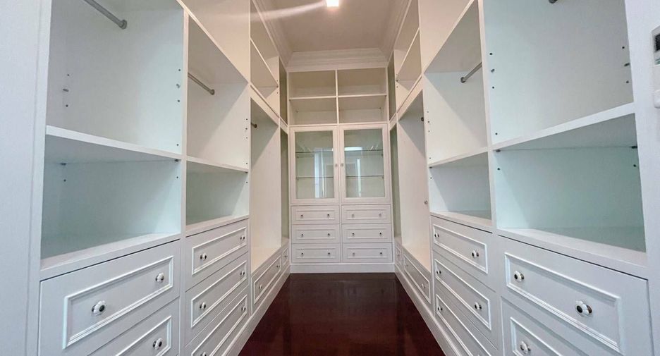 Haus zum Kauf und zur Miete mit 4 Zimmer in Bang Phli, Samut Prakan