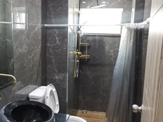 出售 和 出租 6 卧室 独立屋 在 Chatuchak, 曼谷