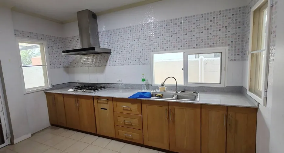 Продажа 4 спальни дом в Bang Bua Thong, Нонтабури
