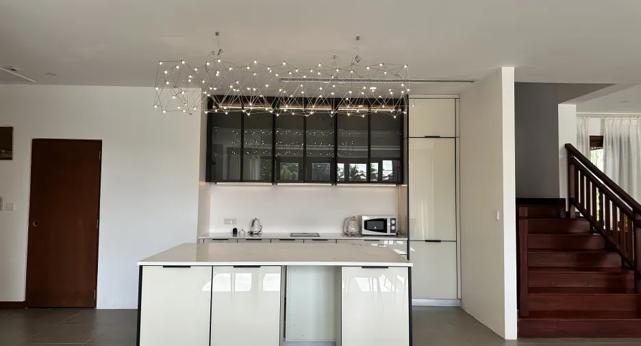 Villa zur Miete mit 5 Zimmer in Thalang, Phuket