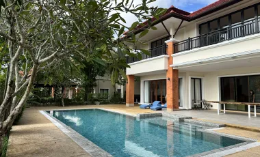 Villa zur Miete mit 5 Zimmer in Thalang, Phuket