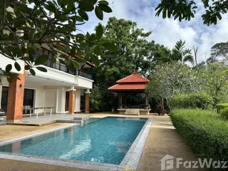 Villa zur Miete mit 5 Zimmer in Thalang, Phuket