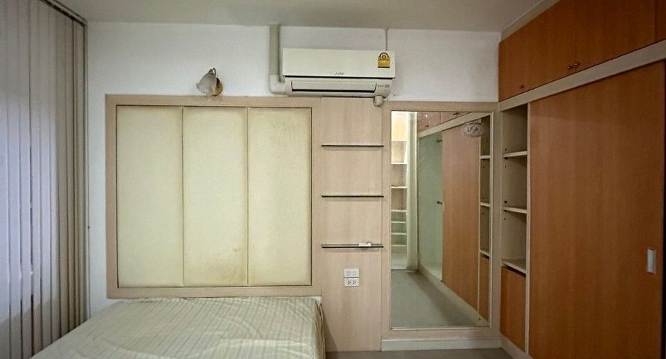 For sale 1 bed condo in Phaya Thai, Bangkok