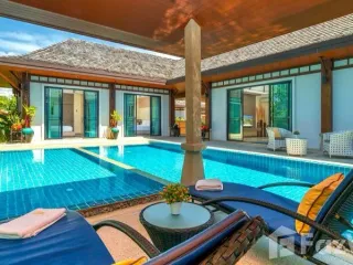 Villa zum Kauf mit 5 Zimmer in Mueang Phuket, Phuket
