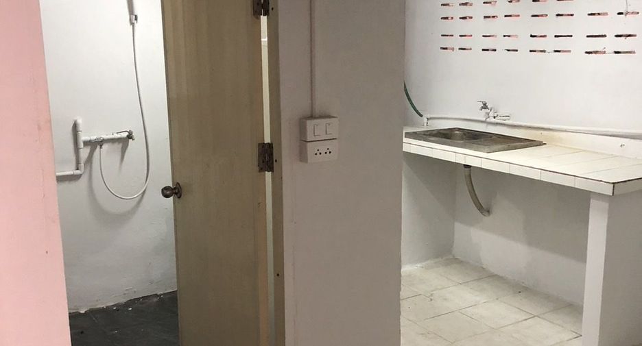 For sale 3 bedrooms townhouse in Mueang Khon Kaen, Khon Kaen