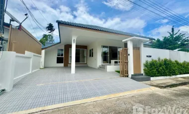 Casa en alquiler de 3 habitaciones en Thalang, Phuket