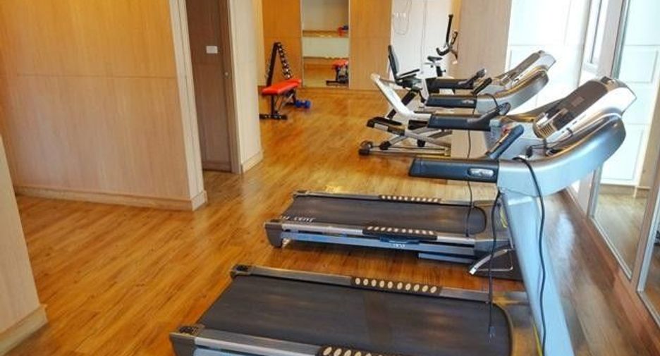 À vendre 1 chambre condo à Khan Na Yao, Bangkok