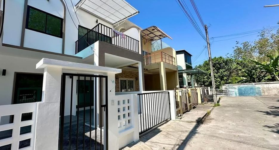 For sale 4 bedrooms house in Thalang, Phuket